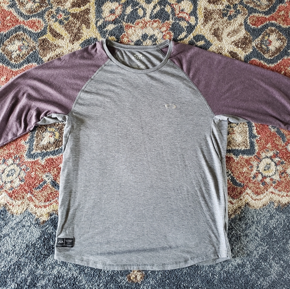 Oakley baseball shirt 3/4 length sleeve